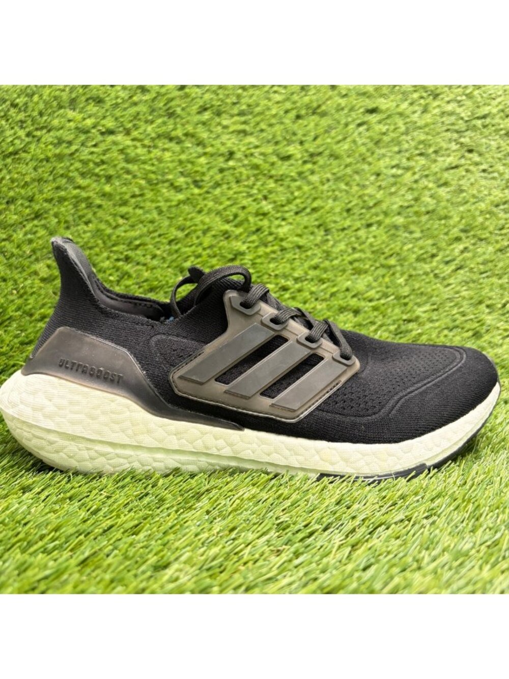 Adidas Ultraboost 21 Womens Size 9 Black White Athletic Running Shoes Sneakers